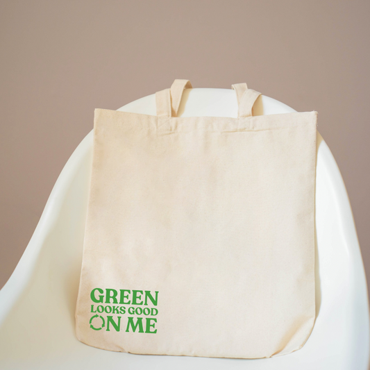 Green Looks Good on Me Tote 2.0